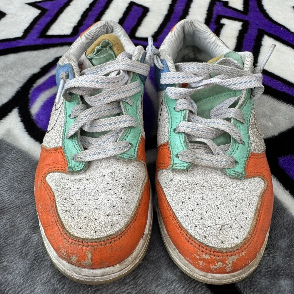 Size 3Y -‎ Nike Dunk Low White/Black-Safety Orange GS (DX3364 100)